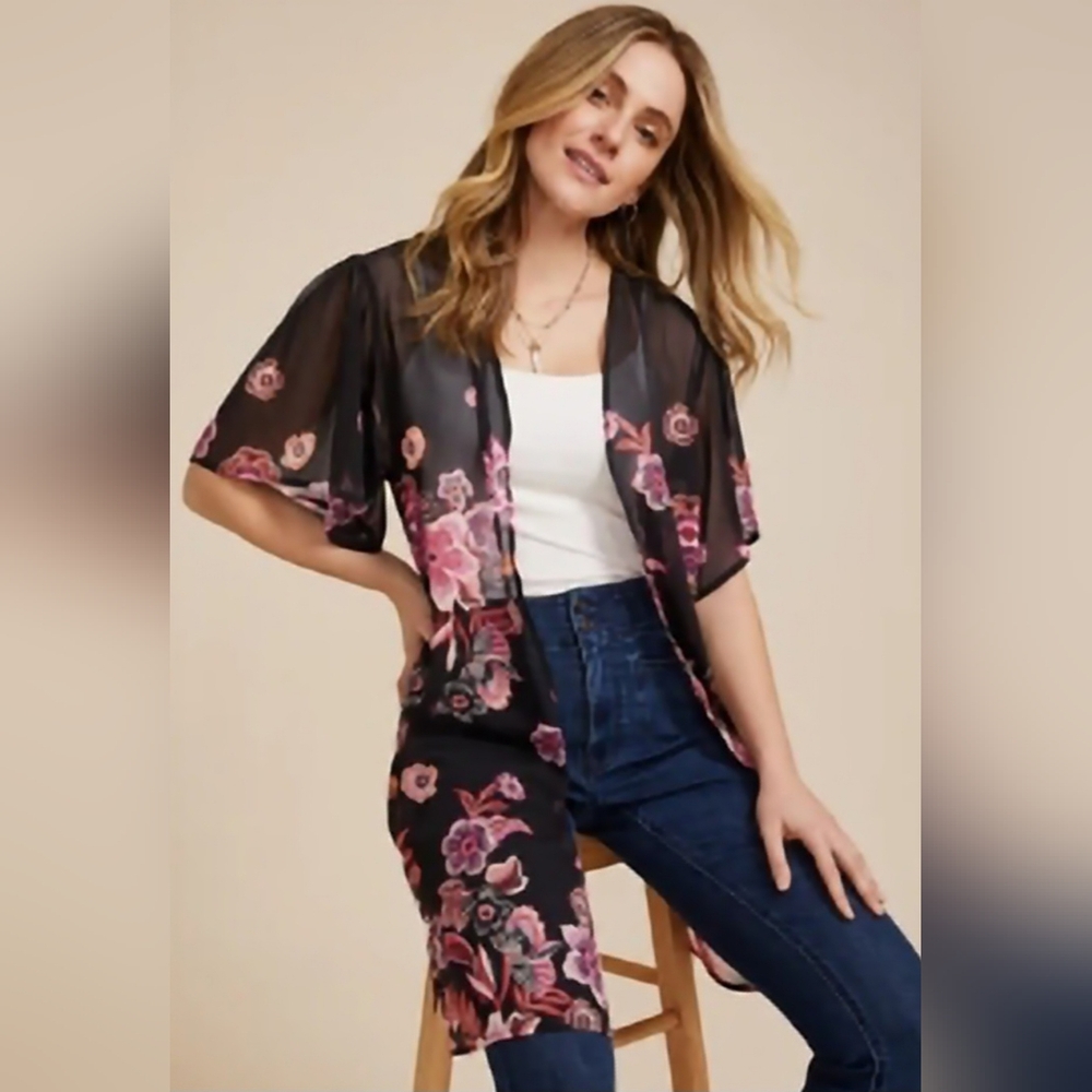 NWT Maurices Black Floral Sheer Kimono - Pink Floral Print